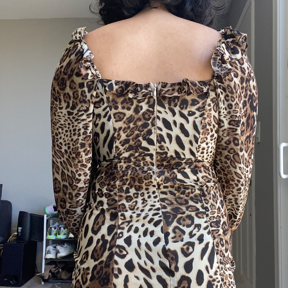 Leopard Ruffled Dress - Picture 6 of 6
